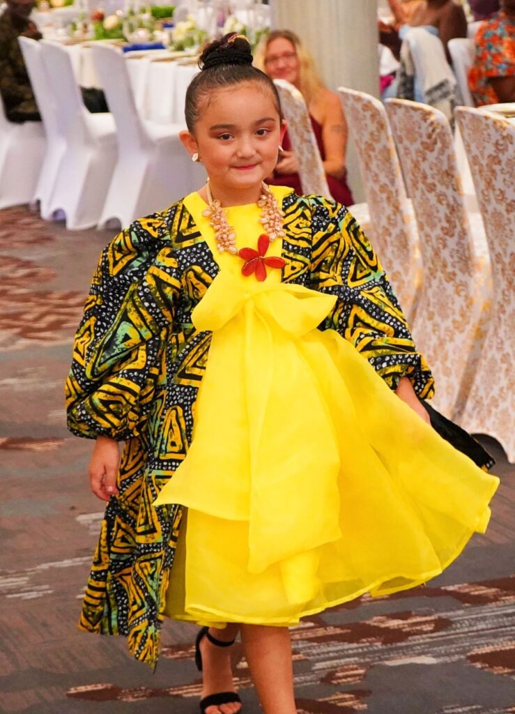 One Tikar Fashion (1)